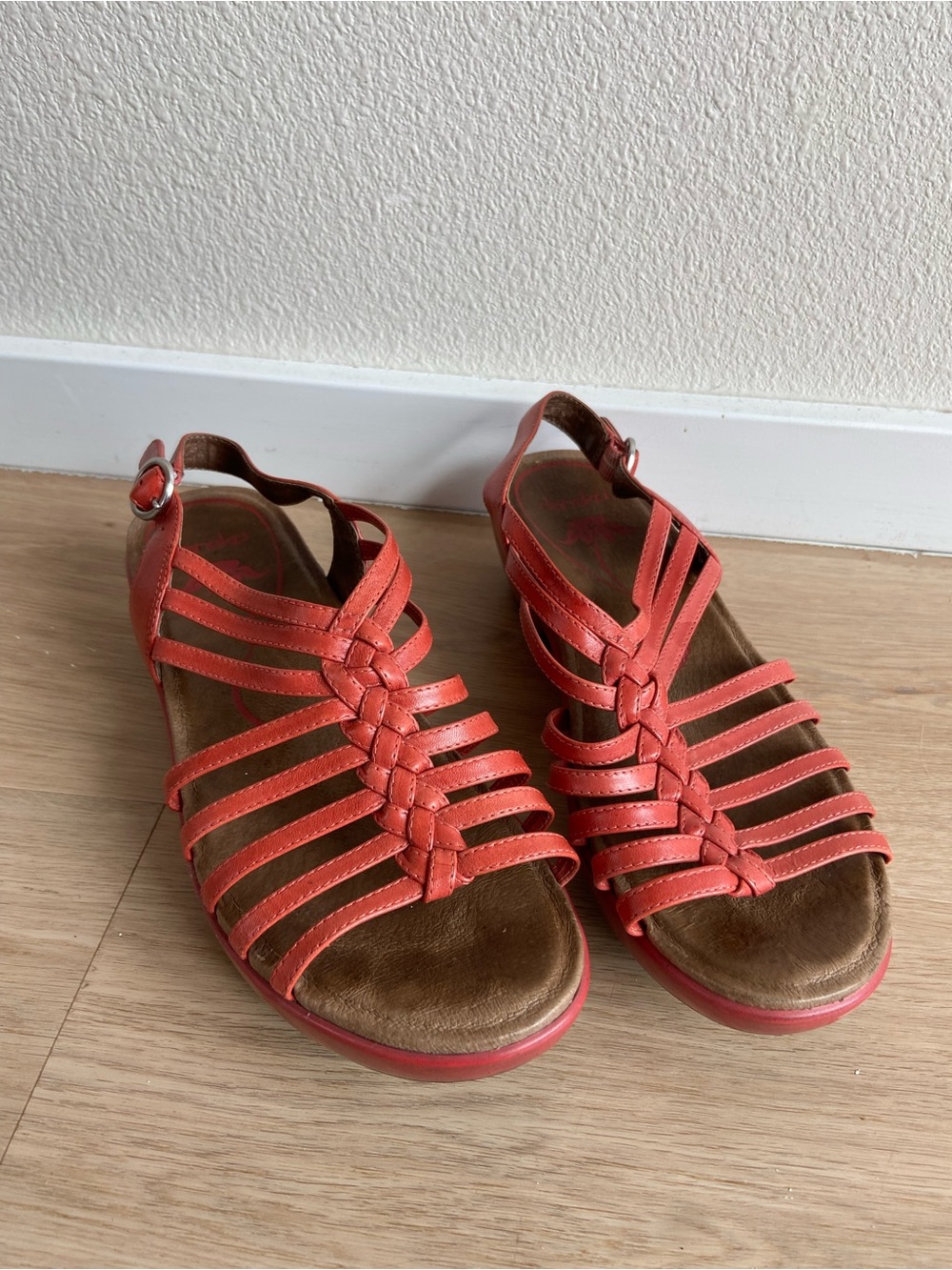 Dansko Dana Coral Red Braided Strappy Sandals size EU39 US8 leather comfort